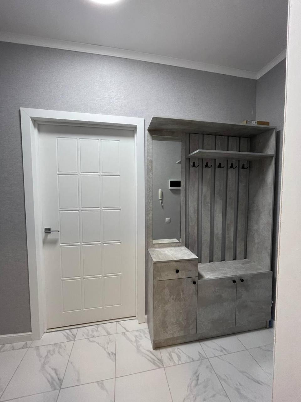 уютные в жк молодежный Apartment Promyshlennyy